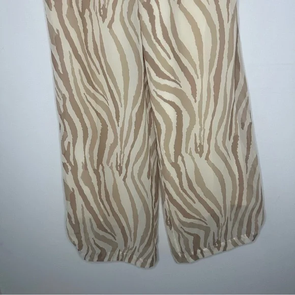 Soft Surroundings Safi Tan Cream Zebra Print Wide Leg pants - Picture 4 of 12